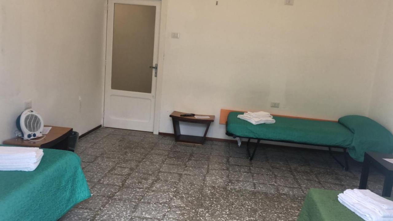 Castellaneta Short Term -Low Cost Extérieur photo