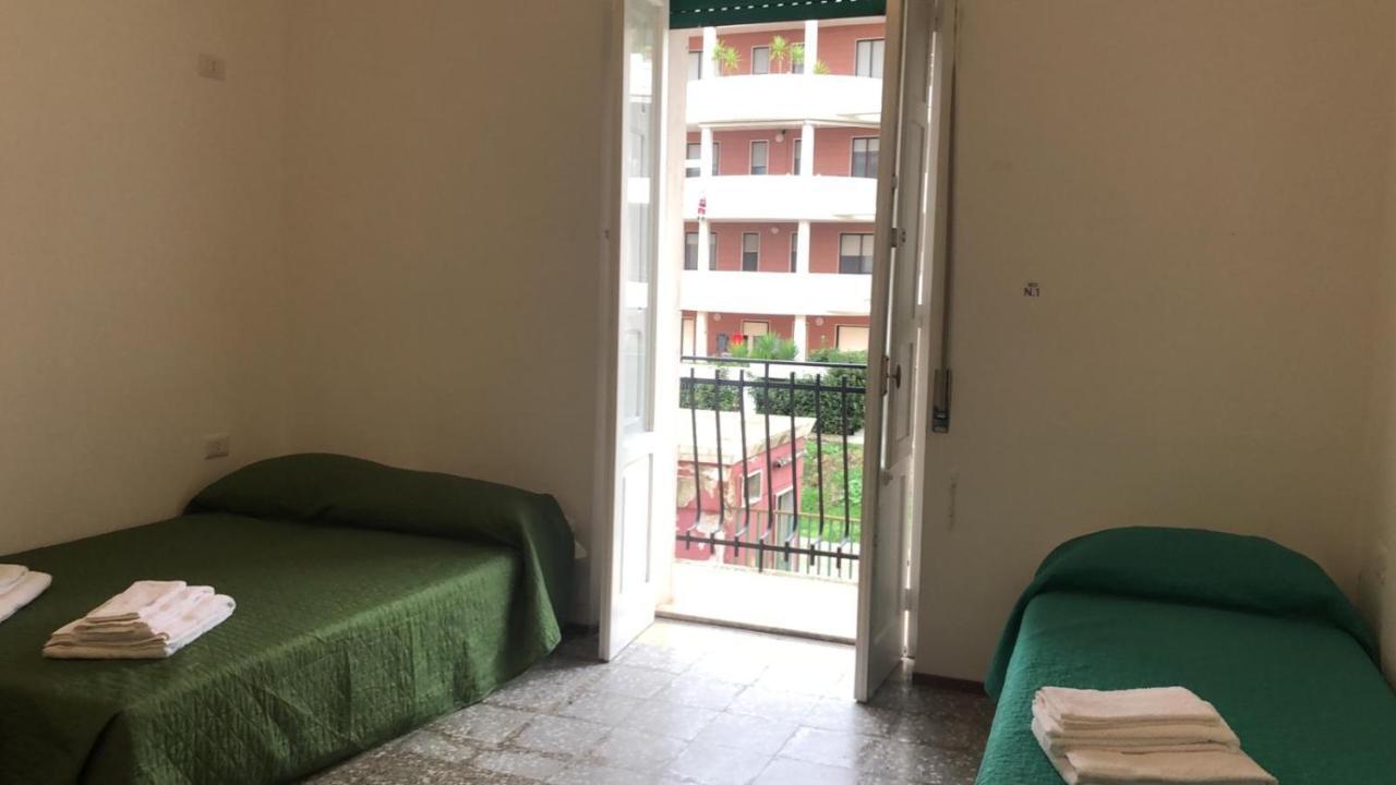 Castellaneta Short Term -Low Cost Extérieur photo